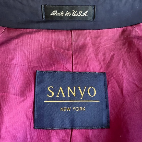SANYO New York Blue Navy Trenchcoat - Picture 12 of 13